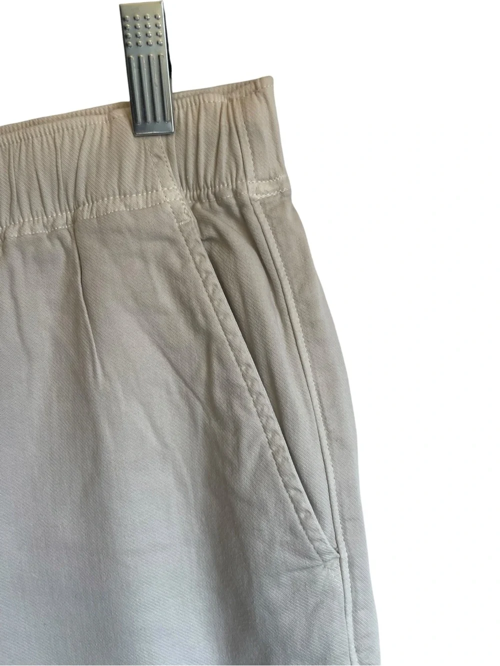 Faherty Essential Drawstring Cotton/Linen Blend Shorts Button Accent in Stone
